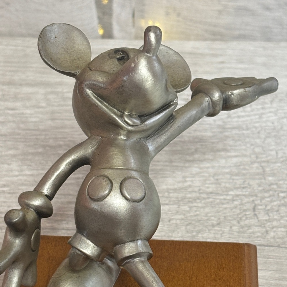 Disney Mickey Mouse 1931 Antique Mickey on Wooden Base - Picture 7 of 9